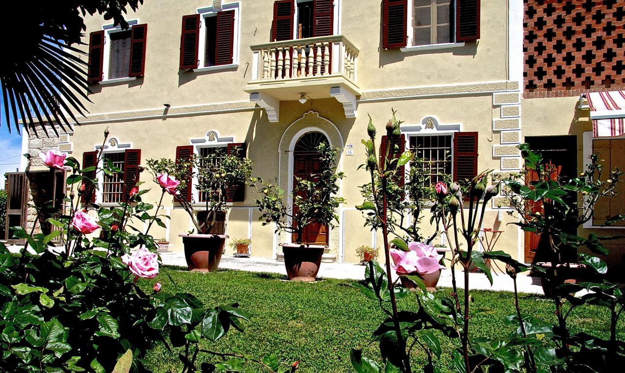 B&B Carletto Cella Monte Exterior foto